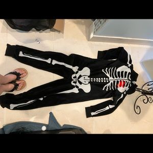 **SIX FLAGS** Halloween Skeleton Onsie
